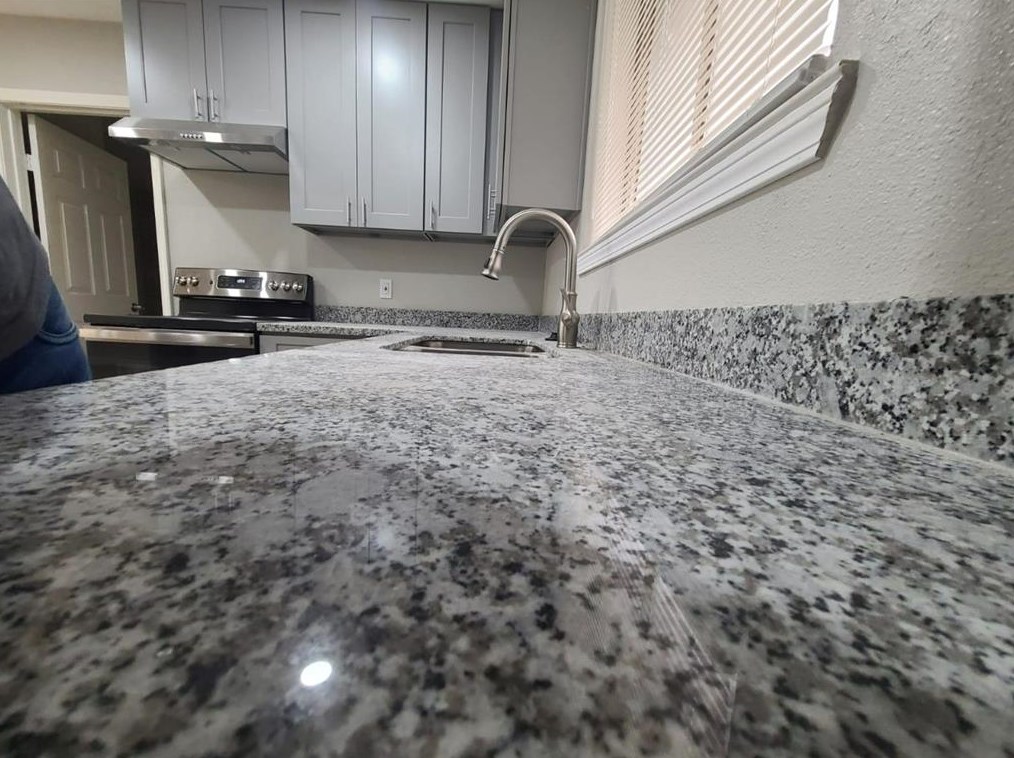 2715 Knotty Oaks Trl, Houston, TX 77045