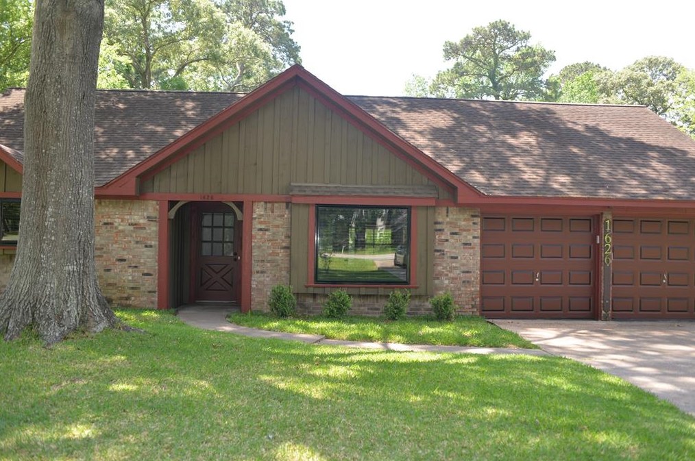 1626 Hamblen Rd, Humble, TX 77339-4023