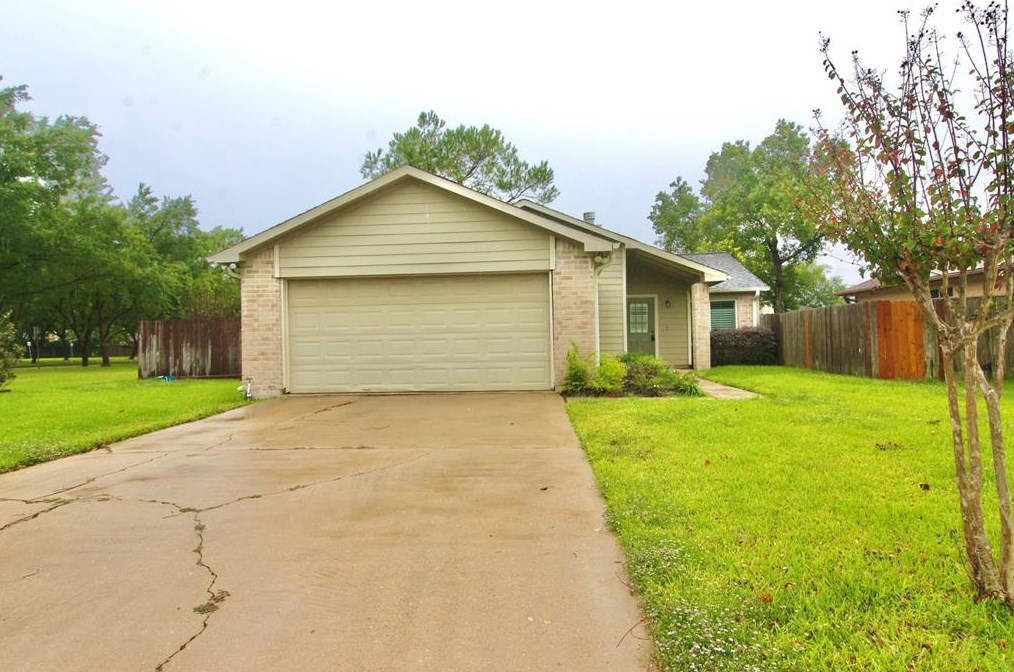 3422 Hillstone Dr, Sugar Land, TX 77479