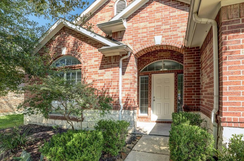 19406 Dickson Park Dr, Spring TX  77373-8399 exterior