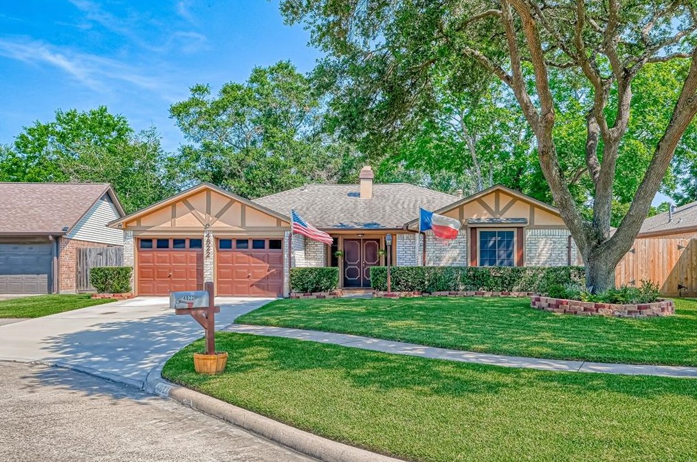 4822 Lost Oak Dr, Spring, TX 77388-4946