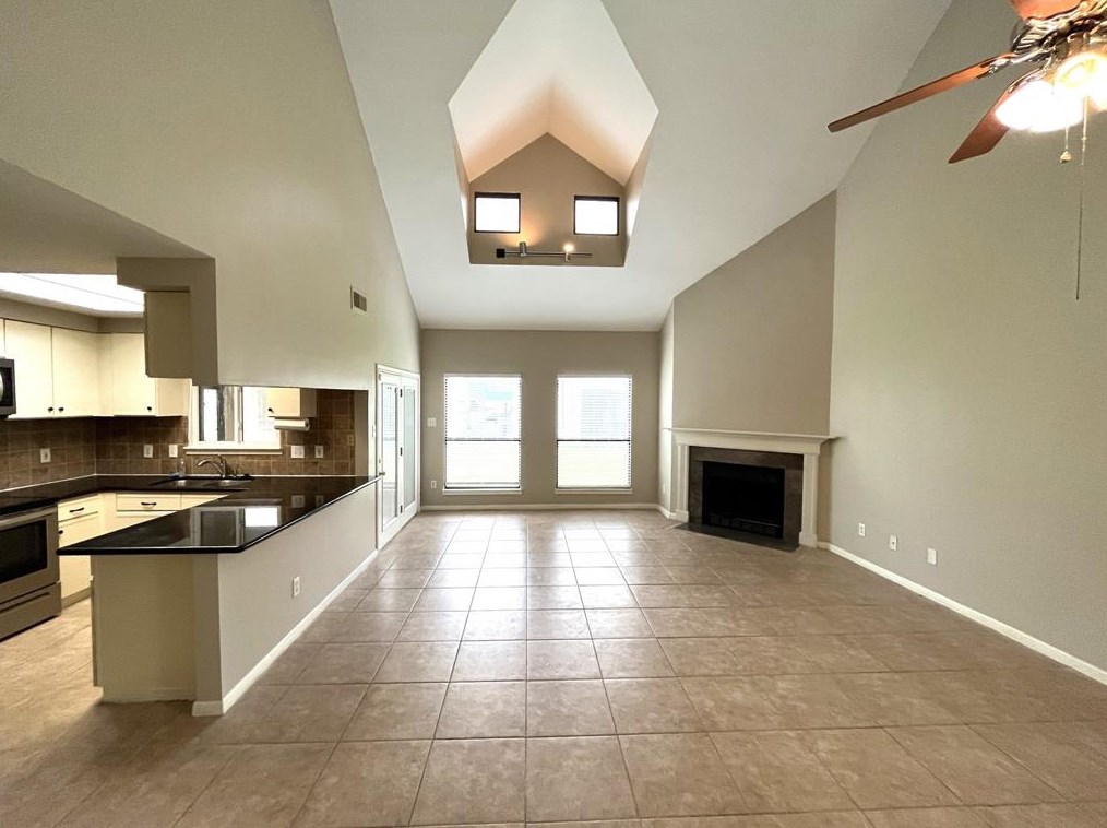 4144 Greystone Way #801, Sugar Land, TX 77479
