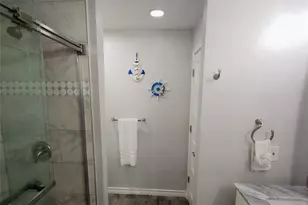 7600 Seawall Blvd, Galveston, TX 77551 - Photo 24