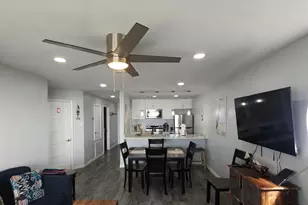 7600 Seawall Blvd, Galveston, TX 77551 - Photo 16