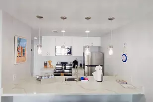 7600 Seawall Blvd, Galveston, TX 77551 - Photo 6