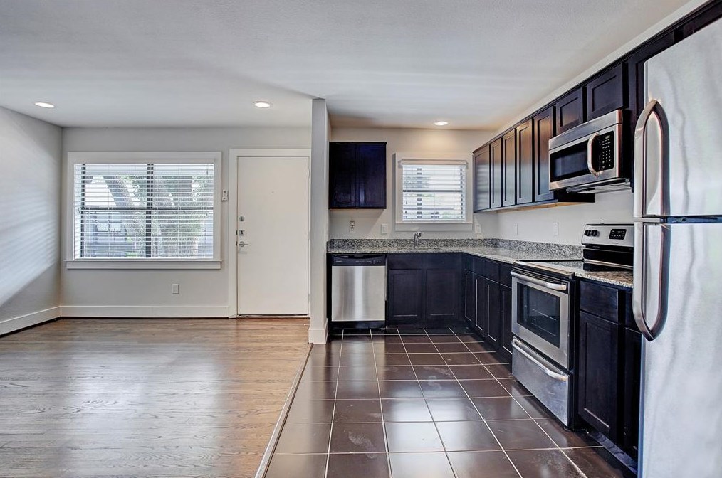 1218 Jackson Blvd #1, Houston, TX 77006