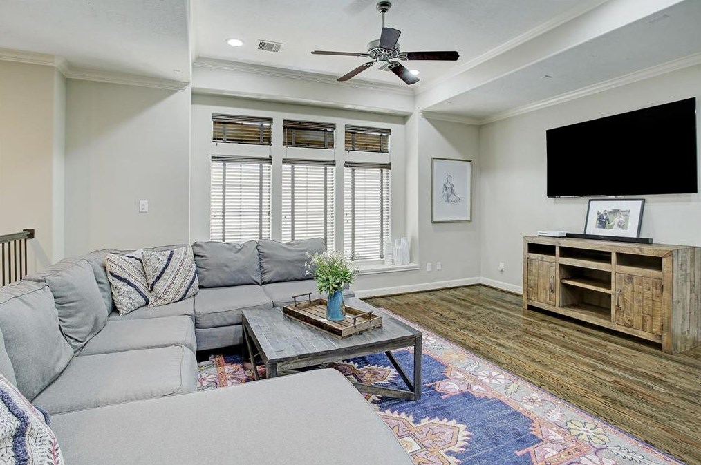 1204 Sampson St, Houston TX  77003-3902 exterior