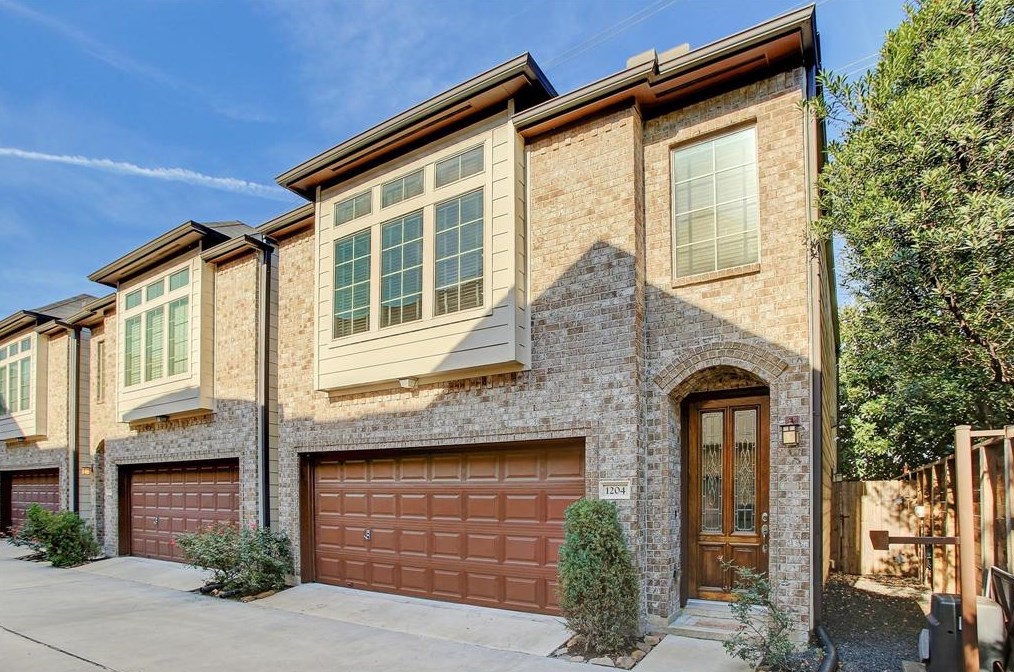 1204 Sampson St, Houston, TX 77003