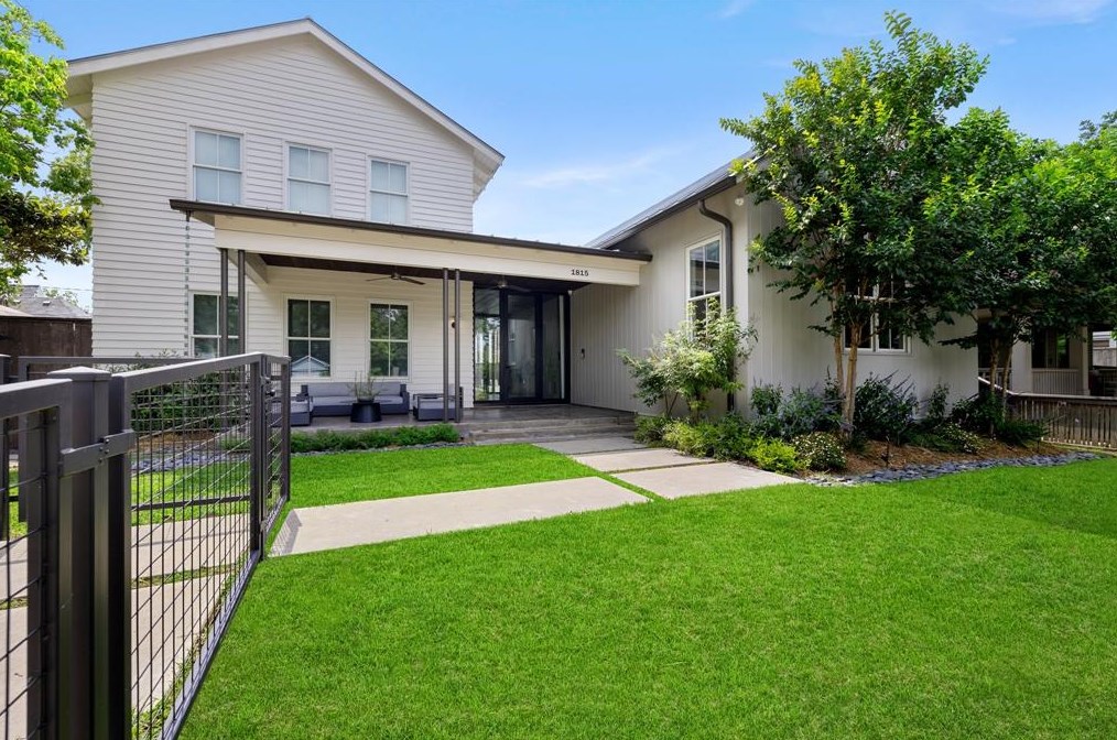 1815 Cortlandt St, Houston, TX 77008