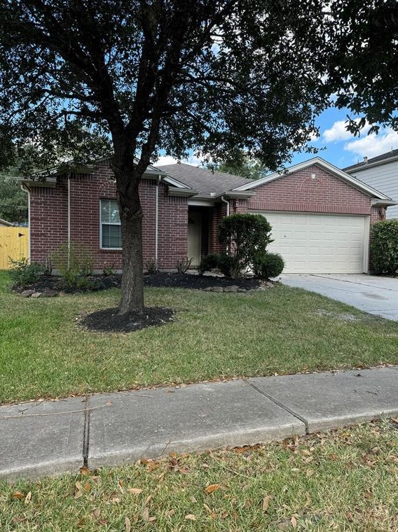 2748 Woodspring Forest Dr, Humble, TX 77345