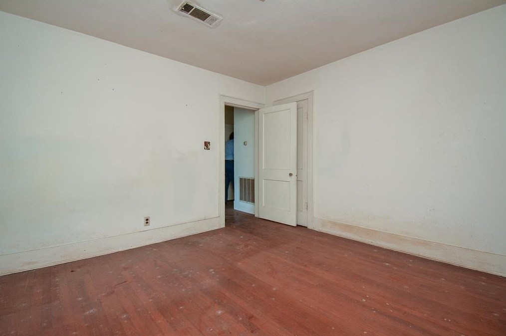 1517 Mcduffie, Houston TX  77019-5309 exterior