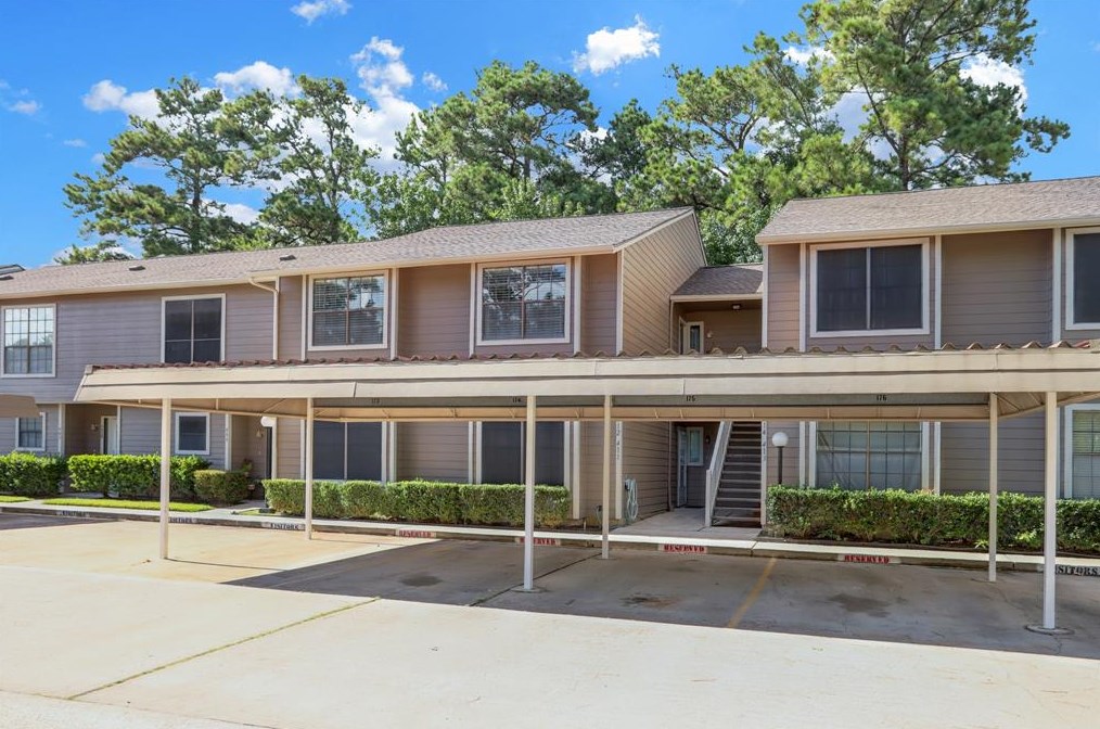 14911 Wunderlich Dr Apt 412, Houston, TX 77069