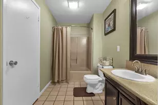 212 Woodcrest Dr, Brookeland, TX 75931 - Photo 18