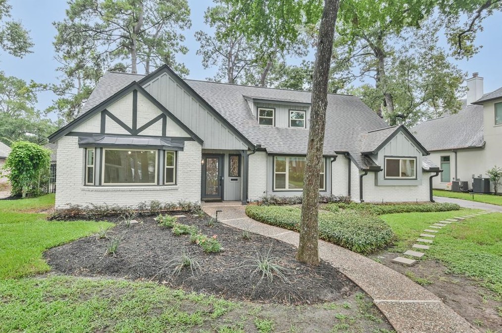 12523 Mossycup Dr, Houston, TX 77024