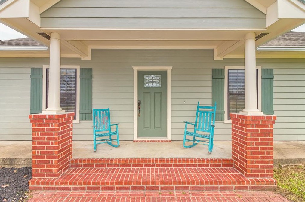 29630 Kloecker Rd, Hempstead, TX 77445