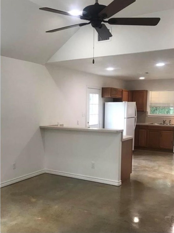 150 County Road 2269, Cleveland, TX 77327
