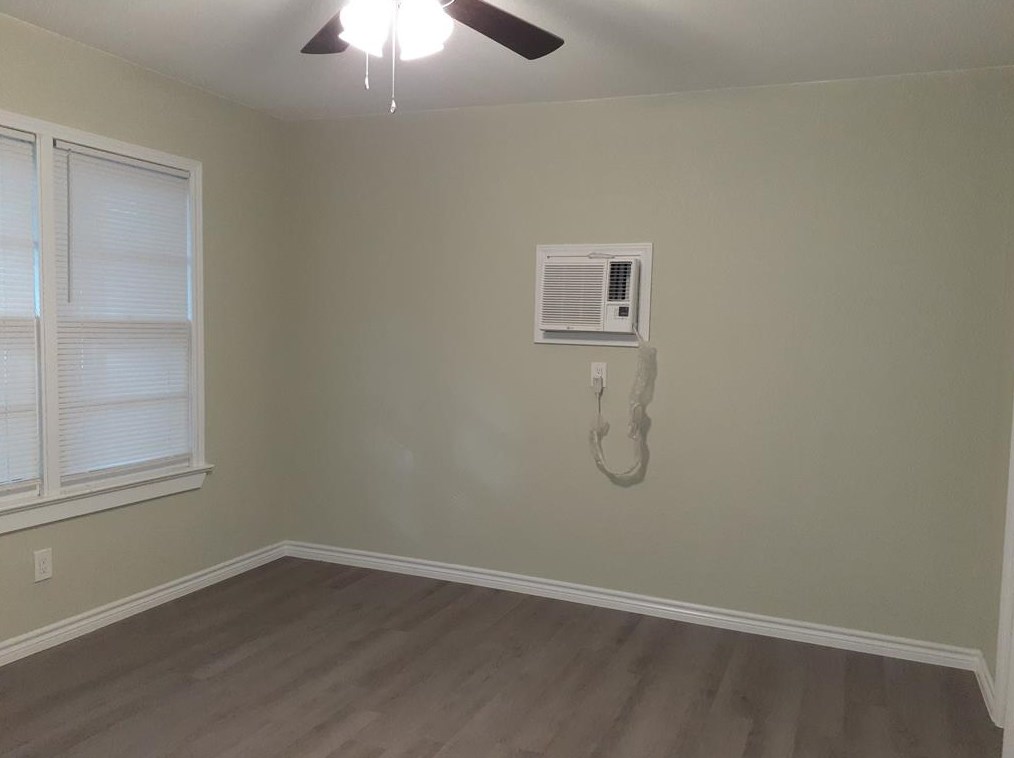 715 Alamo St, Richmond, TX 77471
