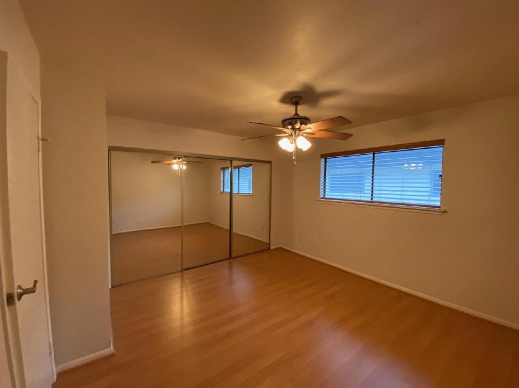 2425 Holly Hall St #b36, Houston, TX 77054