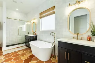 13119 Buccaneer Pkwy, Freeport, TX 77541 - Photo 12