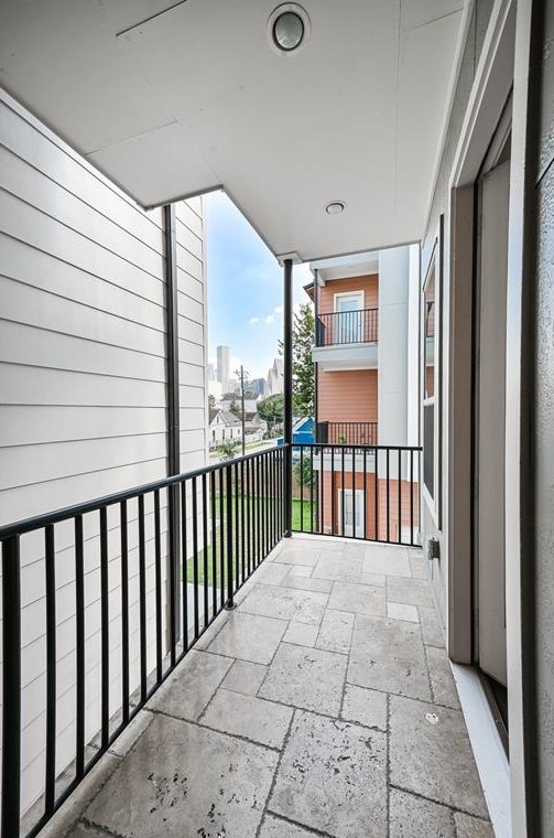 1509 Hickory St, Houston TX  77007-4128 exterior