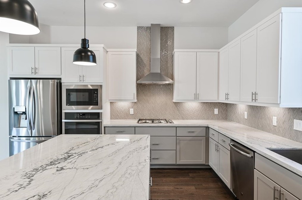 1509 Hickory St, Houston TX  77007-4128 exterior