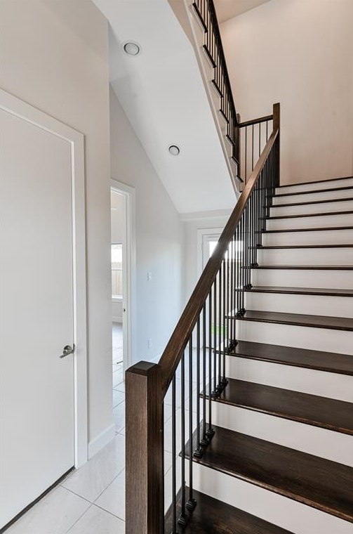 1509 Hickory St, Houston TX  77007-4128 exterior