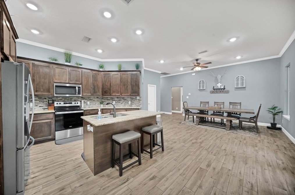 679 County Road 2286, Cleveland, TX 77327-0320