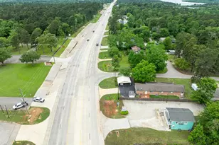 10192 Fm 1097 Road W, Willis, TX 77318 - Photo 12