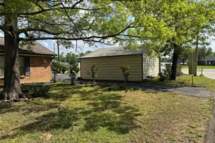 10192 Fm 1097 Road W, Willis, TX 77318 - Photo 4