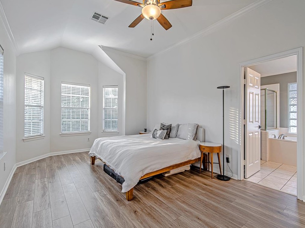 2911 Jackson St, Houston, TX 77004