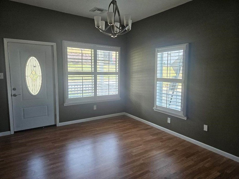 504 Seelhorst St, Brenham, TX 77833