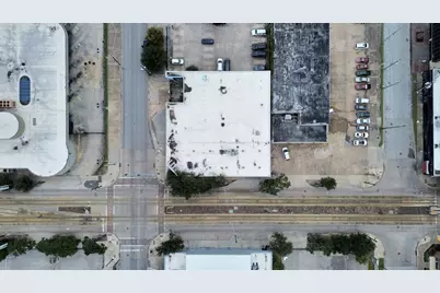 2201 Main Street, Houston, TX 77002 - Photo 8