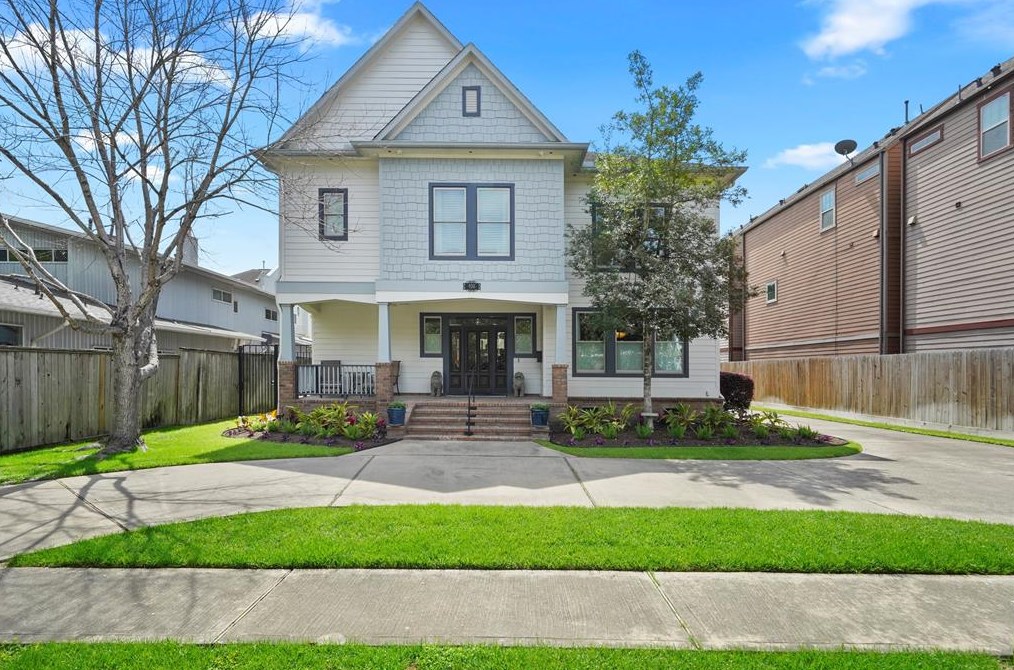 930 24 St, Houston TX  77009-1710 exterior