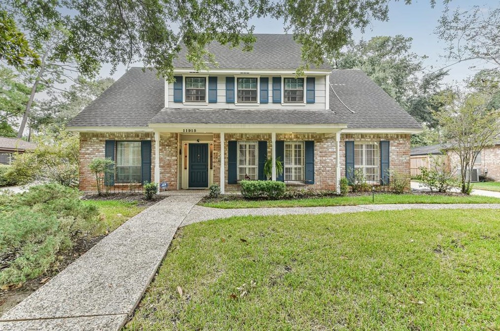 11915 Normont Dr, Houston TX  77070-2958 exterior