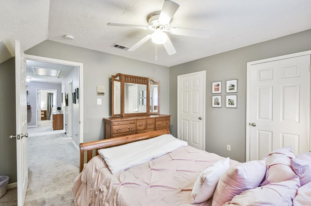 11915 Normont Dr, Houston TX  77070-2958 exterior
