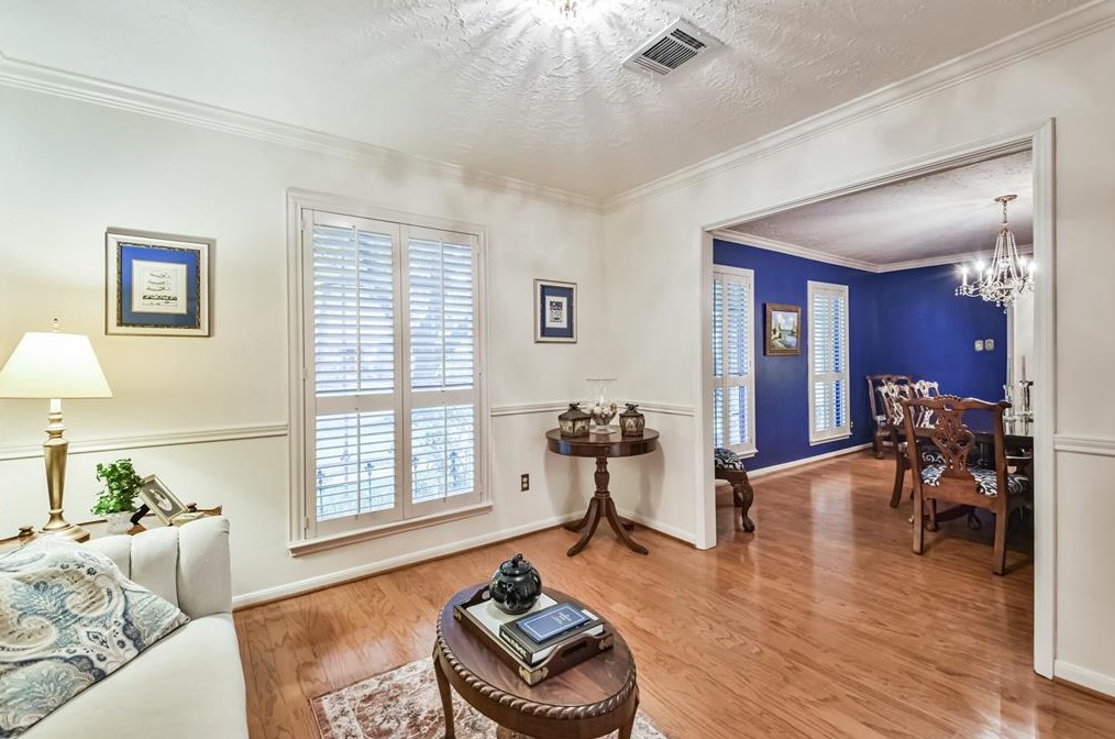 11915 Normont Dr, Houston TX  77070-2958 exterior