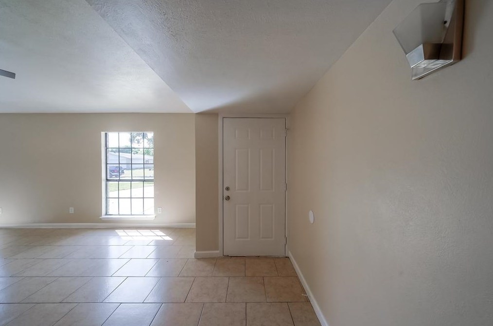 16822 Judyleigh Dr, Houston TX  77084-1949 exterior