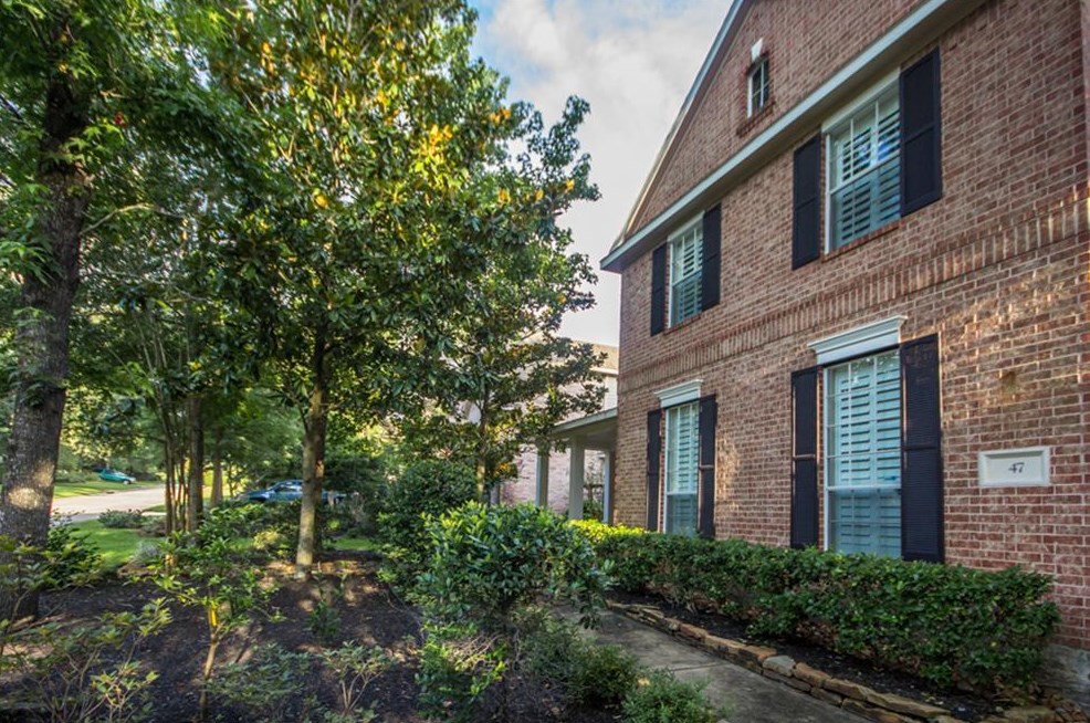 47 S Chandler Creek Cir, Spring, TX 77381