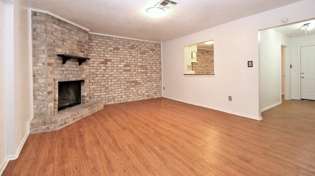 12361 Sharpview, Houston, TX 77072
