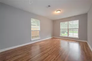 1425 Confederate Rd, Houston, TX 77055 - Photo 26