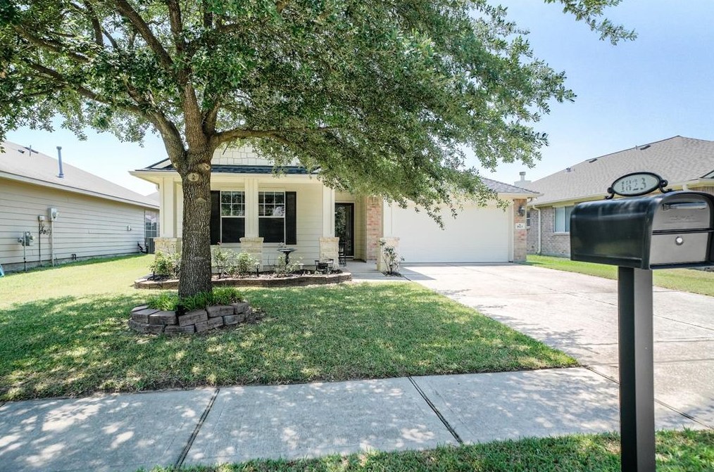 1823 Adobe Falls Dr, Spring, TX 77388-7501