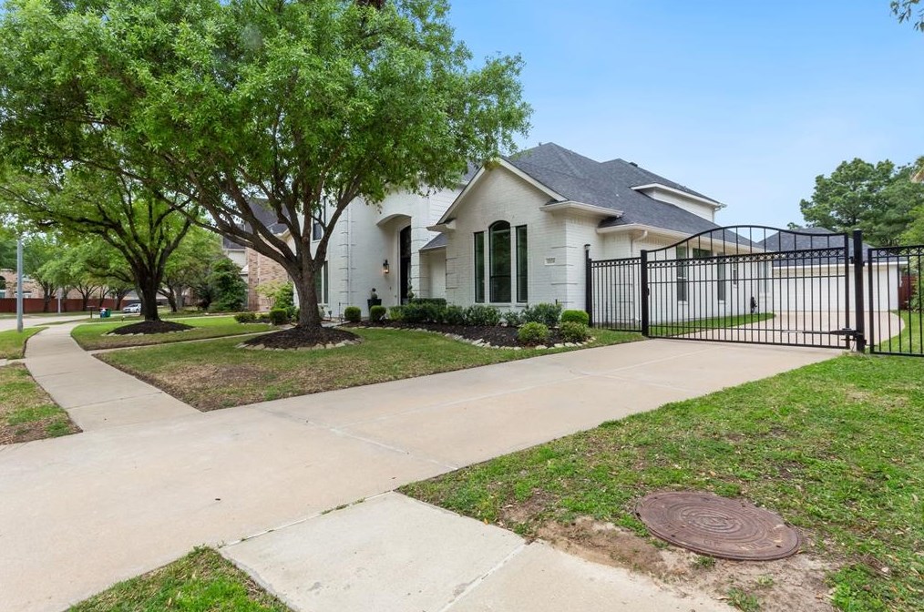 12124 Arroyo Verde Ln, Houston, TX 77041