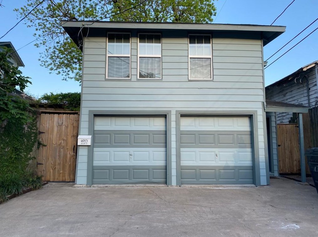 4025 Julian St, Houston, TX 77009
