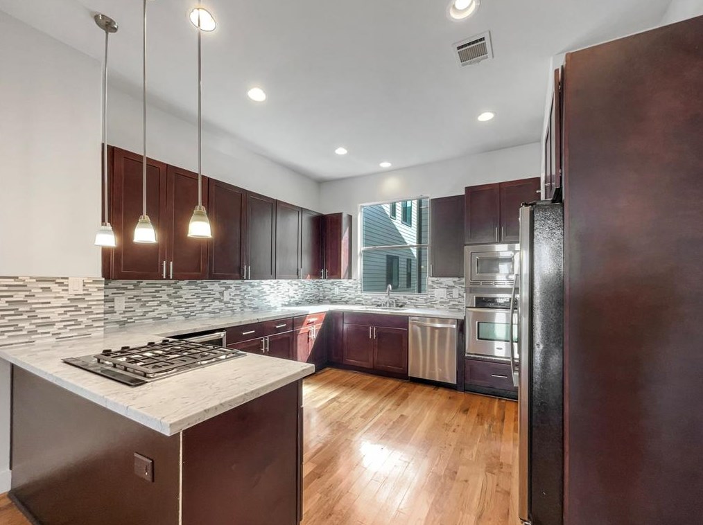 1712 Bremond St, Houston TX  77004-1852 exterior