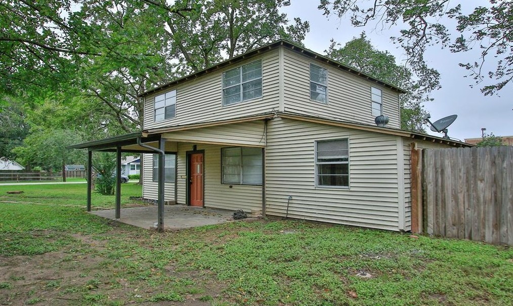 312 Florence St, Tomball, TX 77375