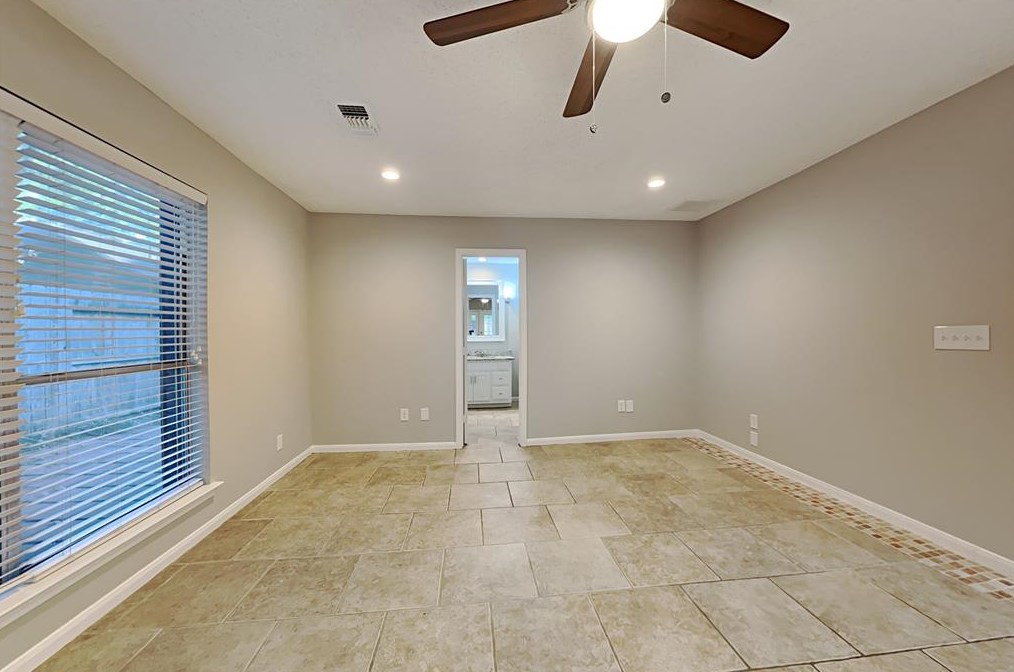 8911 Village Hills Dr, Spring TX  77379-6372 exterior