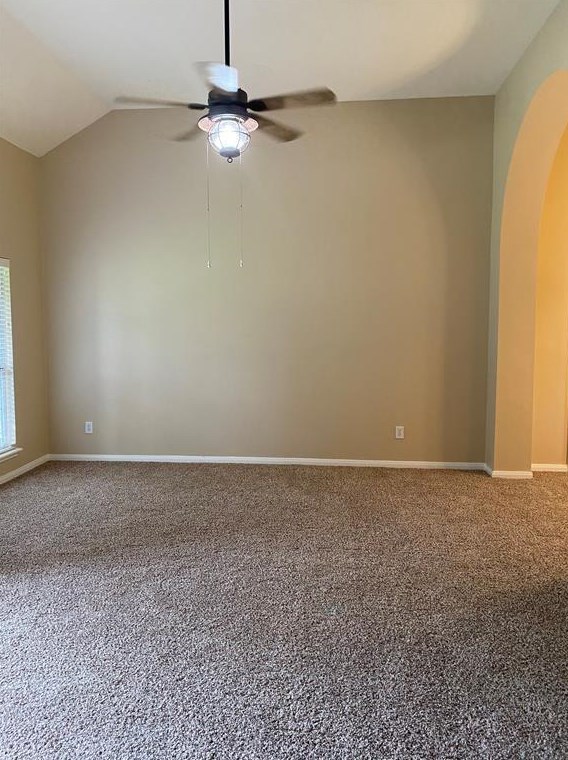 402 S Carroll St, Morgans Point, TX 77571