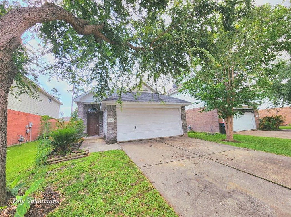 638 Aldenwick Ln, Houston, TX 77073-3252