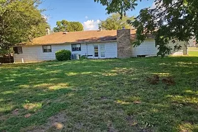422 Navajo Trail, Gainesville, TX 76240 - Photo 6