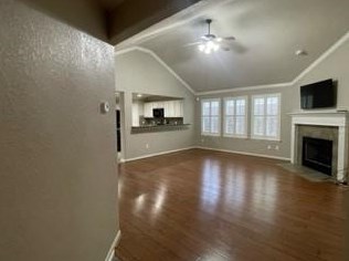 2025 Creek Shore Ln, Pearland, TX 77581